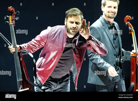 2cellos concert 2022.